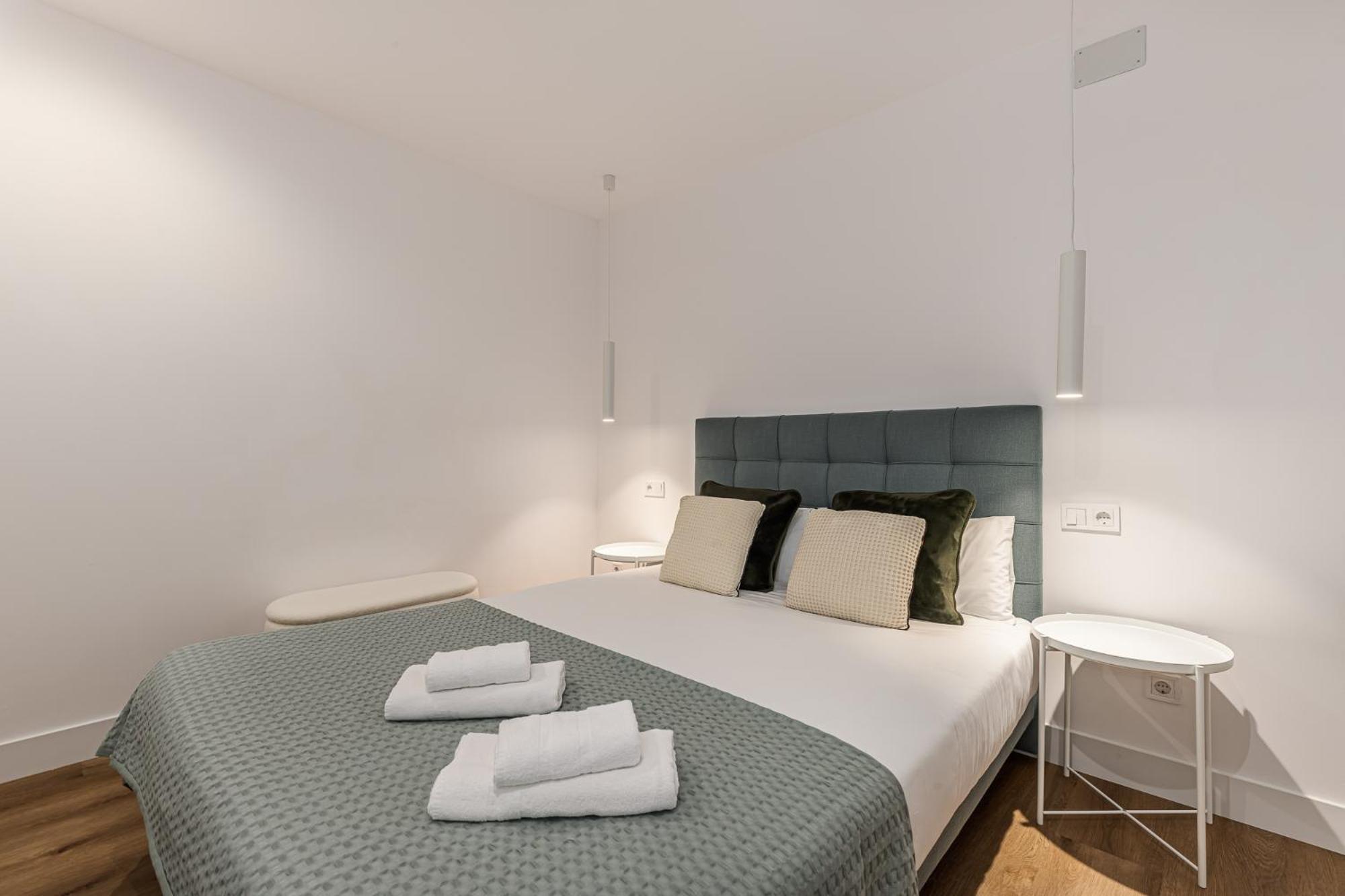Waou Essence I Anton Martin Apartment Madrid Luaran gambar